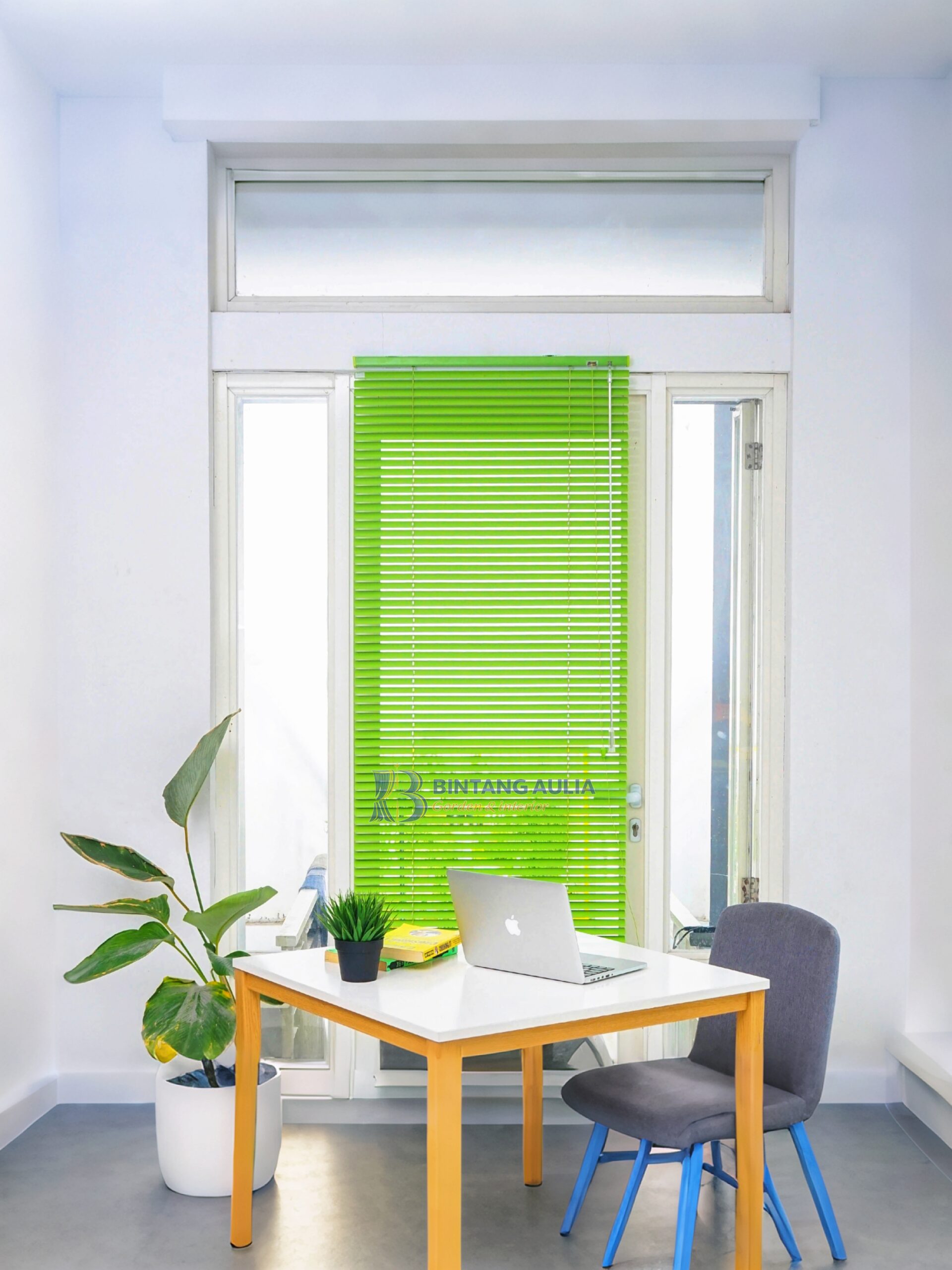 venetian blind