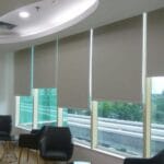 pemasangan roller blind di balaraja bahan blackout 100%